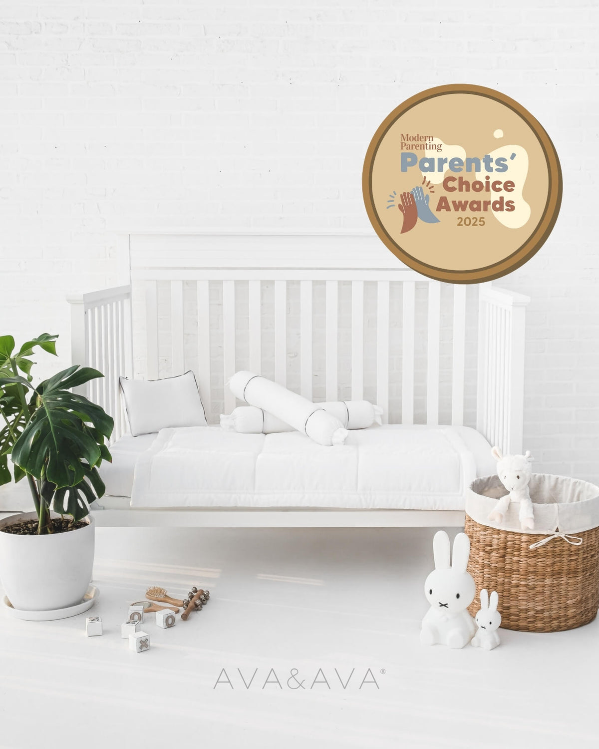 AVA & AVA White crib with white organic bamboo lyocell baby bedding (baby comforter set - 1 pillowcase, 2 bolstercases, 1 comforter; baby pillow set - 1 headshaping pillow, 2 bolsters; crib fitted sheet)