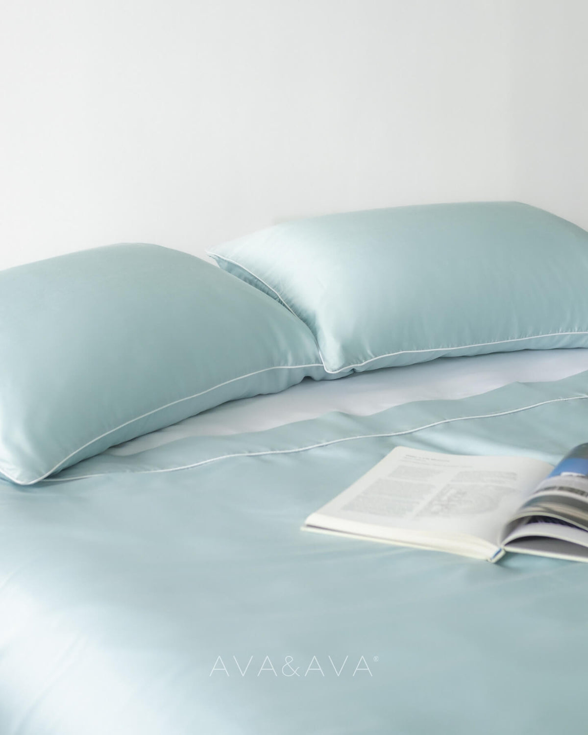 ava and ava ph organic bamboo lyocell 4pc sheet set (fitted sheet, flat sheet, pillowcases) SKY BLUE POWDER BLUE WITH WHITE contrast piping at the top hem