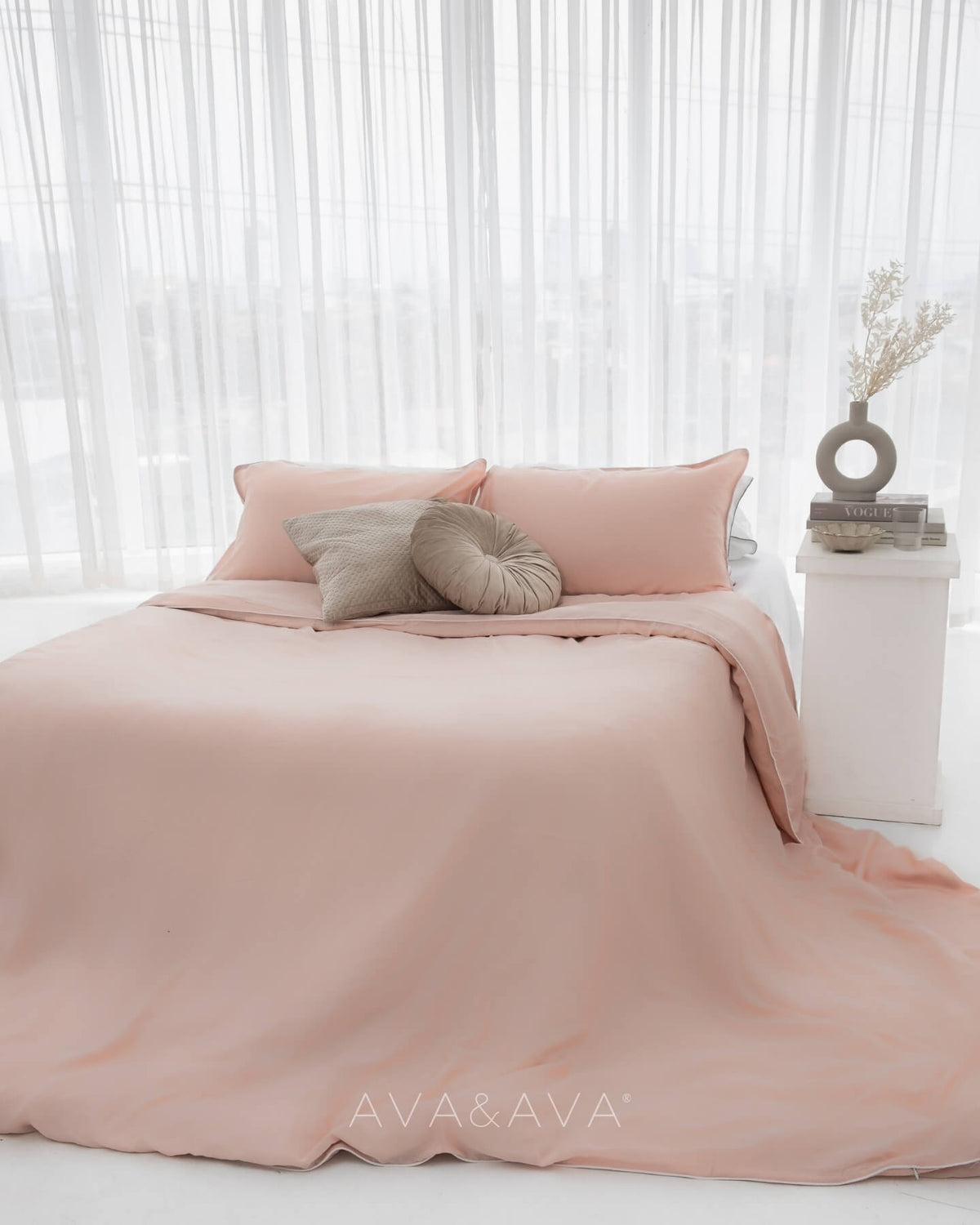 ava and ava ph organic bamboo lyocell duvet cover and sheet set (fitted sheet, pillowcases) in silver lining (PINK WITH WHITE piping). soft and cooling bedsheets perfect for summer.