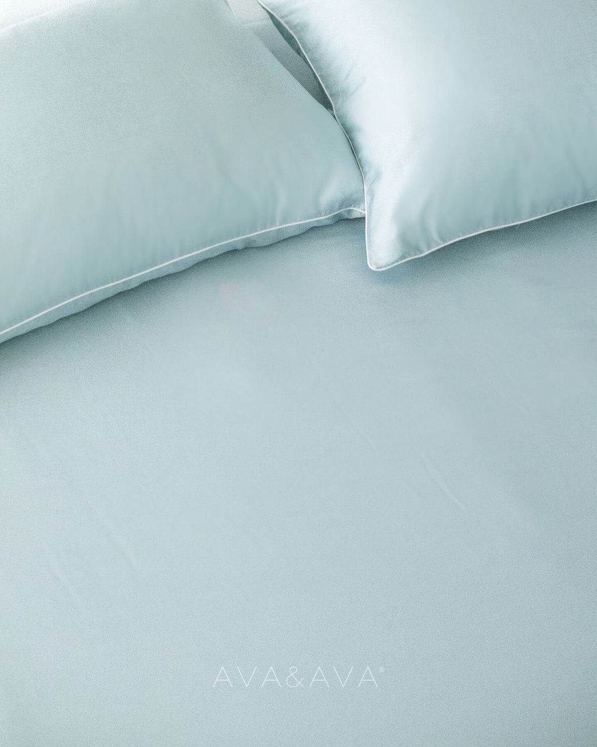 ava and ava philippines organic bamboo lyocell 3pc sheet set (2 pillowcases 1 fitted sheet) in powder blue (sky blue with white piping). ava and ava ph soft, cooling, breathable bed sheets.