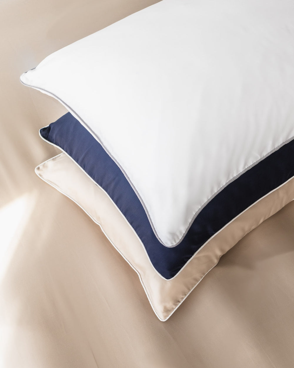 Bamboo vs. Silk Pillowcases — Sleep Your Way to Better Skin & Hair