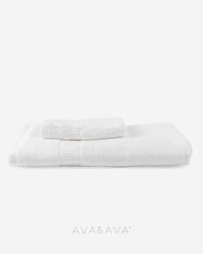 ava and ava ph organic bamboo face towel and bath towel white. absorbent and quick drying. like hotel spa towels. soft and luxurious. perfect for sensitive skin.